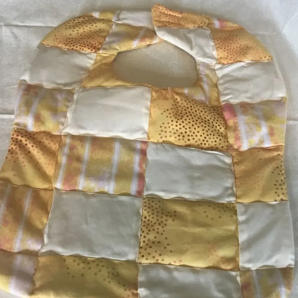 3/$25 or $12 ea. NWT Handmade Quilted Reversible Baby Bib.